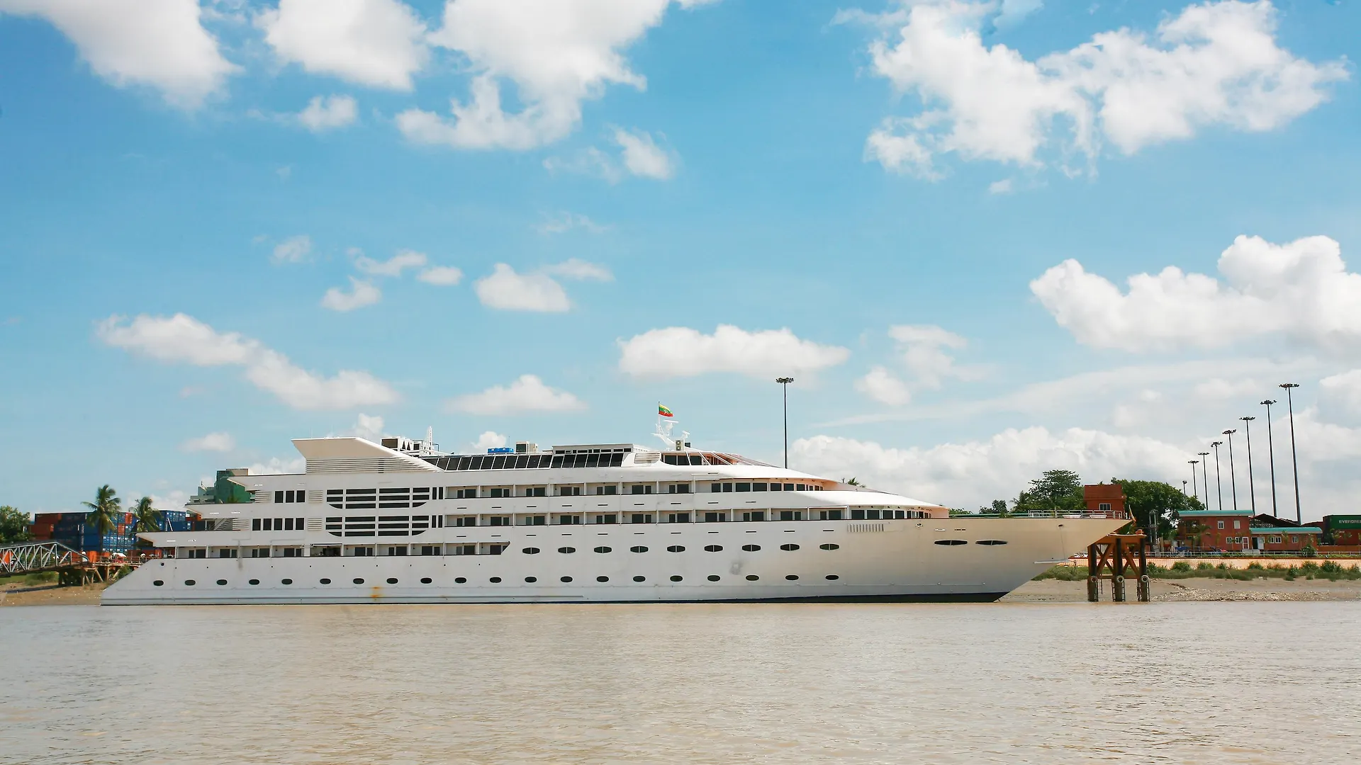 Vintage Luxury Yacht Hotel Yangon Myanmar