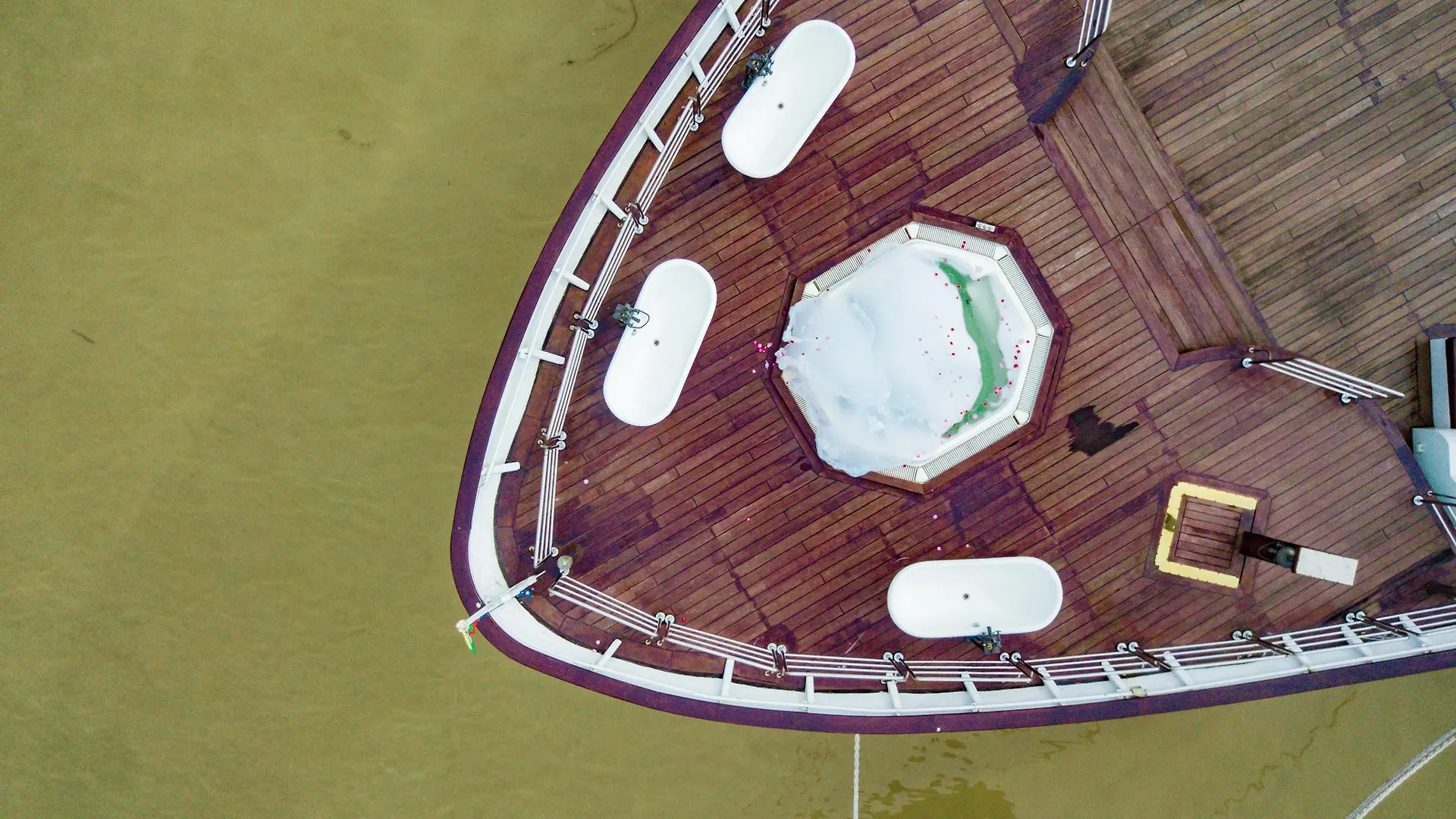 Vintage Luxury Yacht Hotel Yangon 4*,  Myanmar
